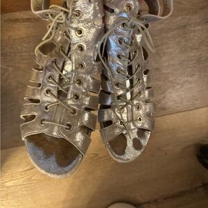 Stuart Weitzman Metallic Lace-Up Gladiator Sandals - Women's Gold- size 7, fits